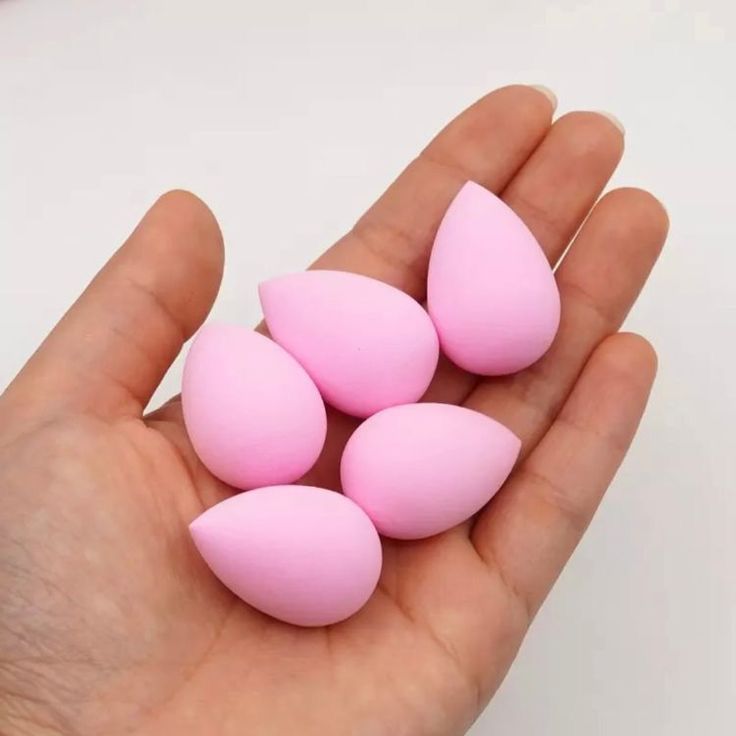 Mini beauty blender